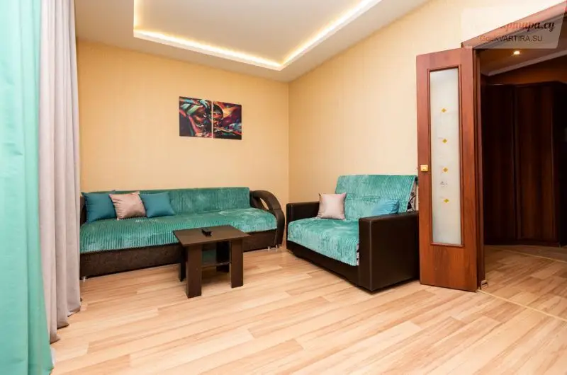 улица Островского, 8