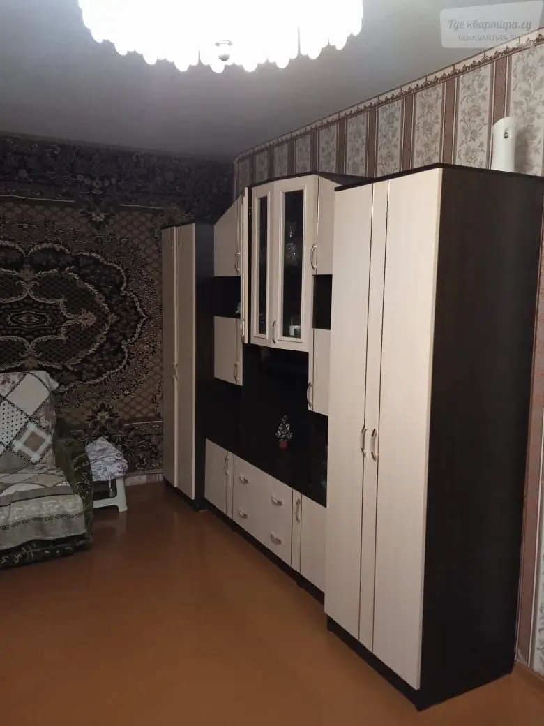 Аэродромная улица, 35