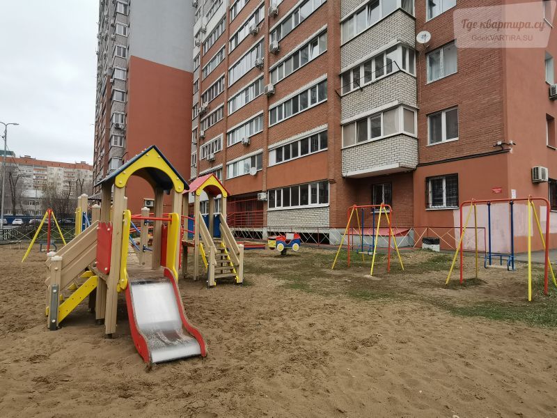 Томашевский тупик, 14