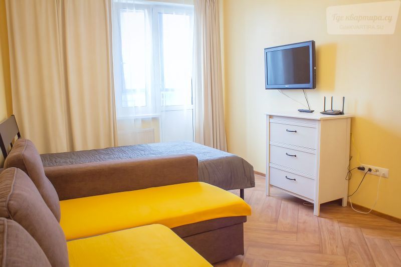 проспект Королёва, 7
