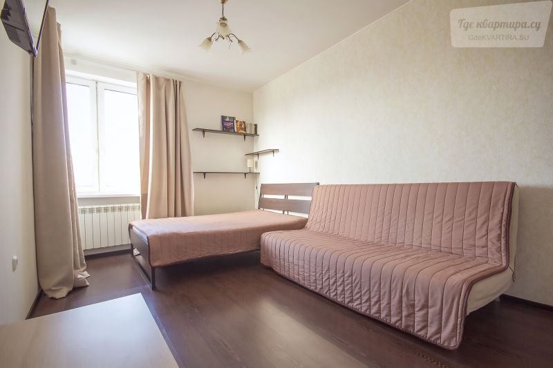 проспект Королёва, 7