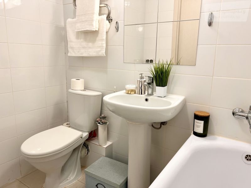 Саларьевская улица, 10к2