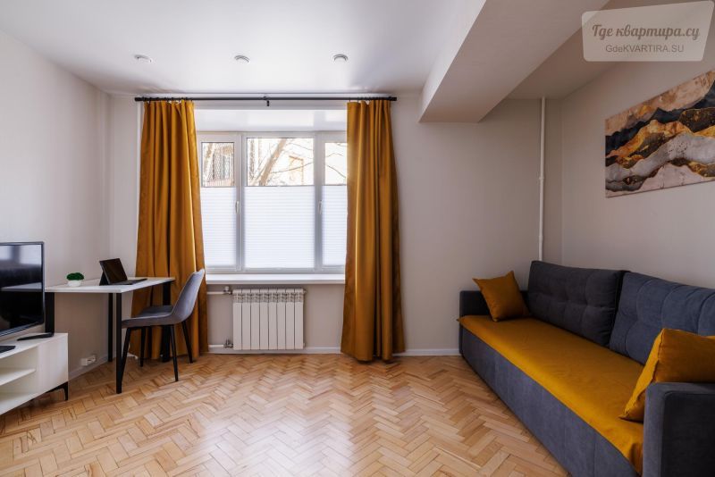 Зоологическая улица, 32