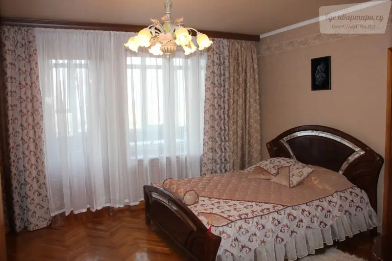 проспект Ленина, 1