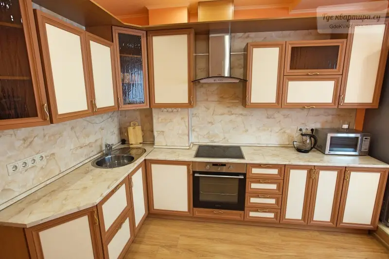 Университетская улица, 21