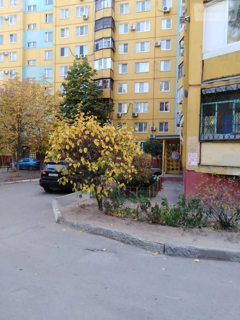 улица 8-й Воздушной Армии, 15А