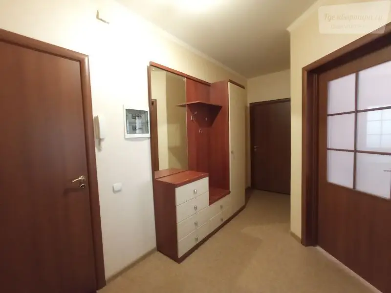 Революционная улица, 3